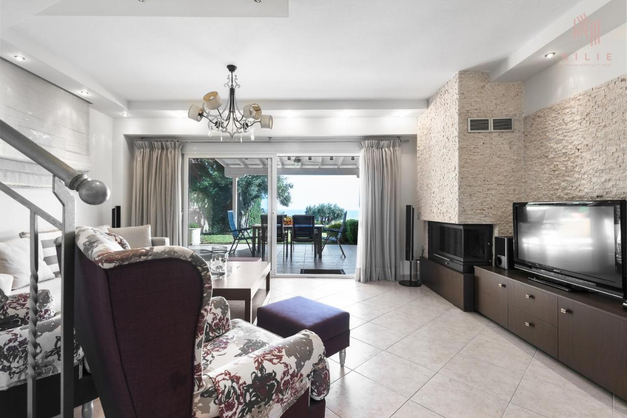 פוסידי Breathtaking Villa, Nilie Hospitality Mgmt מראה חיצוני תמונה