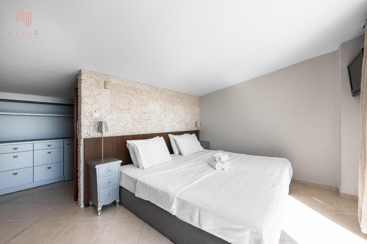 פוסידי Breathtaking Villa, Nilie Hospitality Mgmt מראה חיצוני תמונה